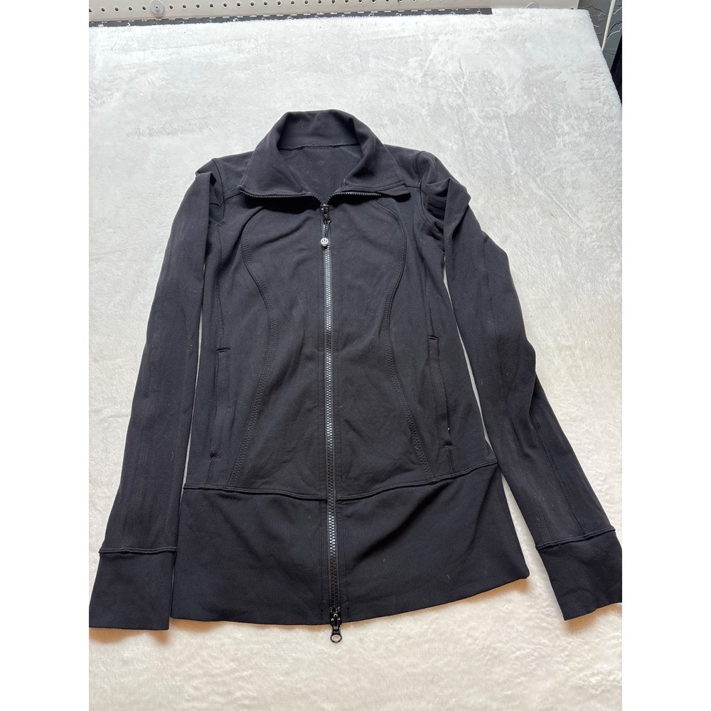 Lululemon LTD Edition In Stride Black Define Ruffle Full Zip Jacket, Sz‎ M